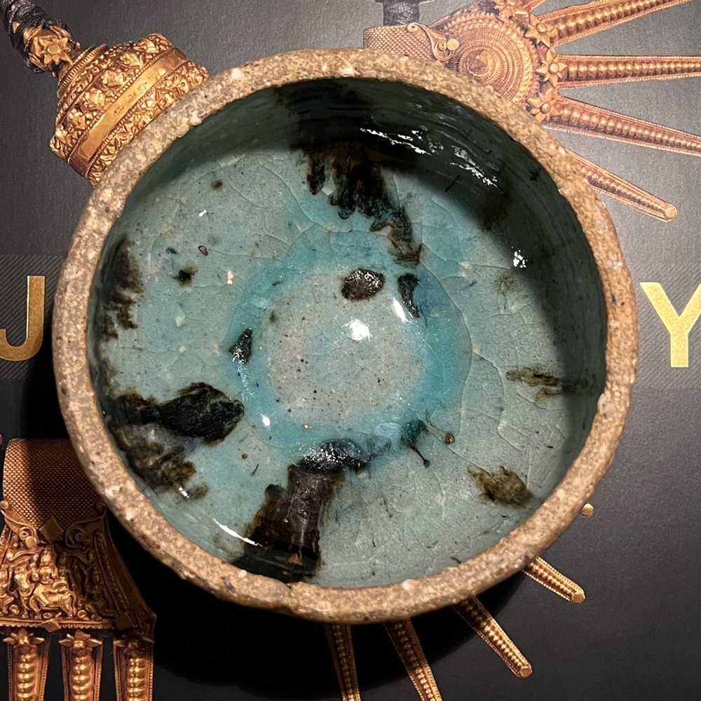 Signed Studio Pottery Bowl – Handmade Stoneware, Turquoise Crackle Glaze (5”) - Picture 5 of 6